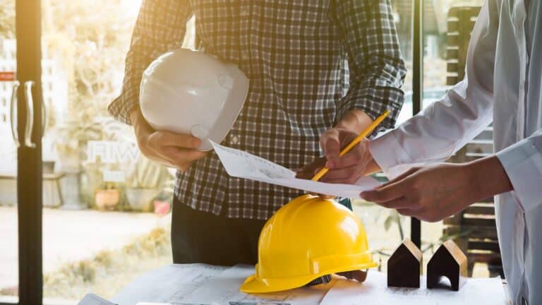 7 Steps to Manage Construction Company Finances Using Construction Software