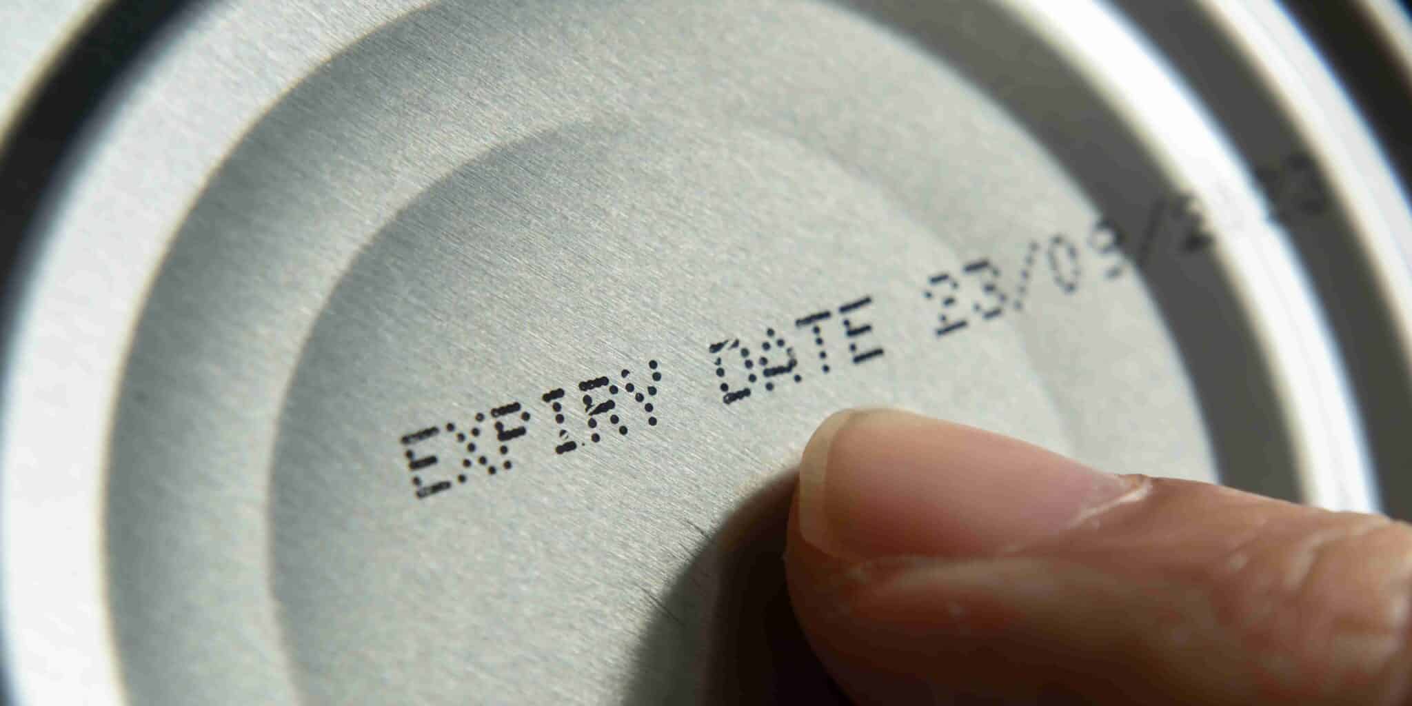5 Reasons Why Business Must Pay Close Attention To Expiry Date credit-card-expiration-date-what-s-it-hanfincal