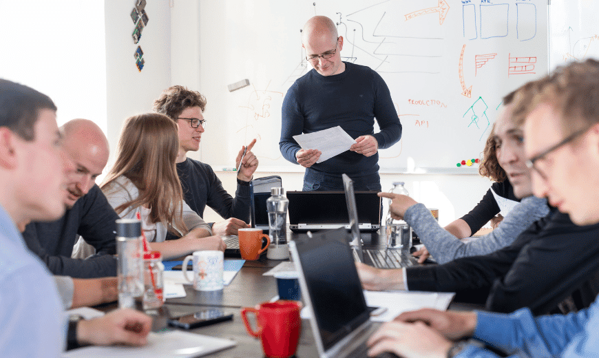 Perbedaan Perusahaan Startup dan Perusahaan Konvensional