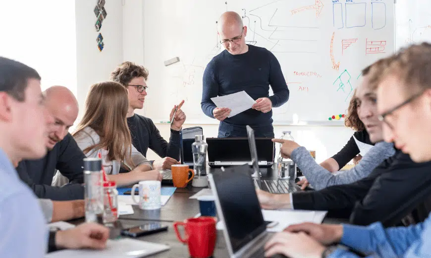 Perbedaan Perusahaan Startup dan Perusahaan Konvensional