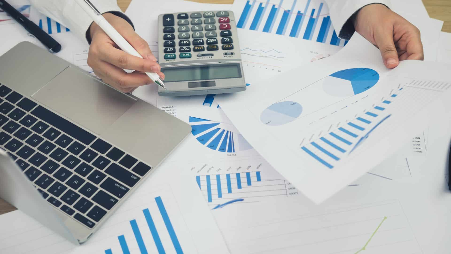 Finansial adalah