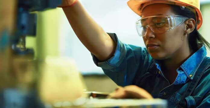 bisnis manufaktur