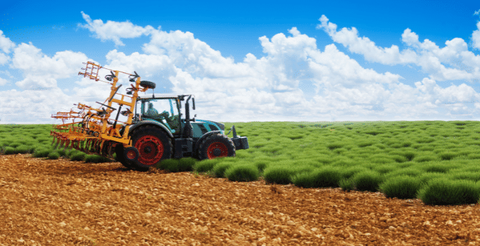 pertanian modern dapat memanfaatkan mesin pertanian agar hasil produksi panen semakin banyak