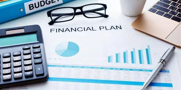 Laporan keuangan sederhana dengan Microsoft Excel.
