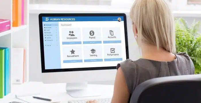 Mengapa software akuntansi perusahaan penting?