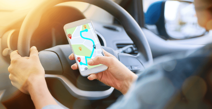 GPS Tracker online adalah sebuah perangkat untuk melacak keberadaan suatu barang atau objek tertentu secara online