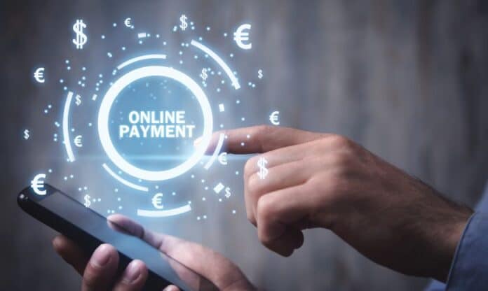 online payment system salah satu implementasi teknologi di bidang pendidikan