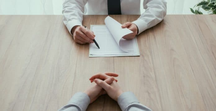 Kontrak Kerja Karyawan